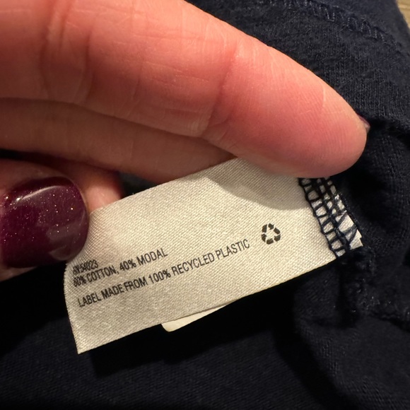 •Gap Tank Top• - Picture 3 of 6